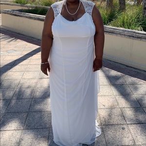 David’s Bridal Wedding Dress -Plus size
